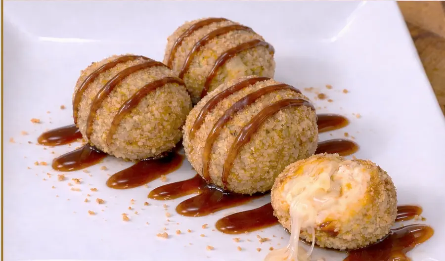 Mac & Cheese Arancini