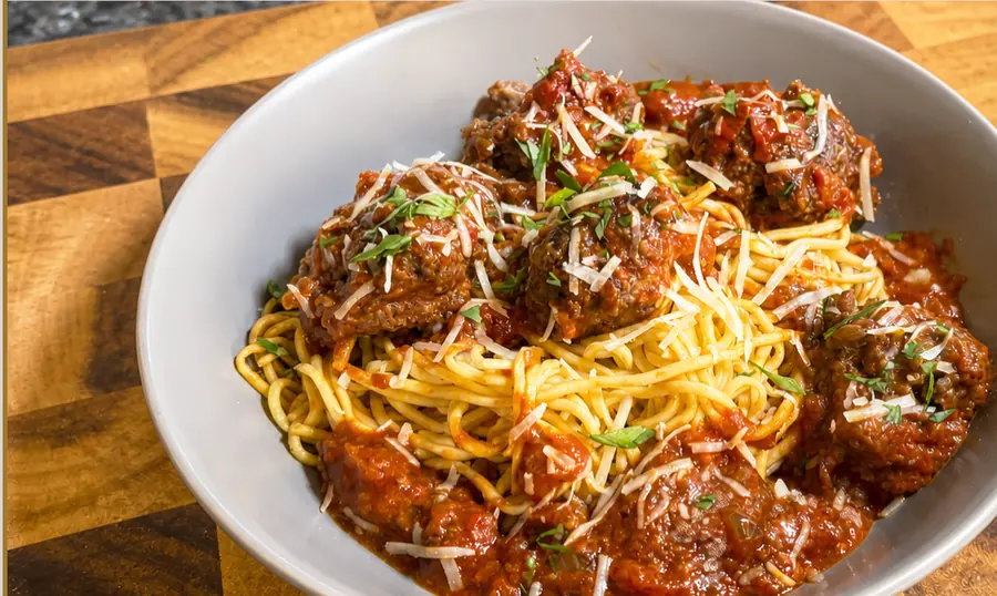 Classic Spaghetti and Meatballs
