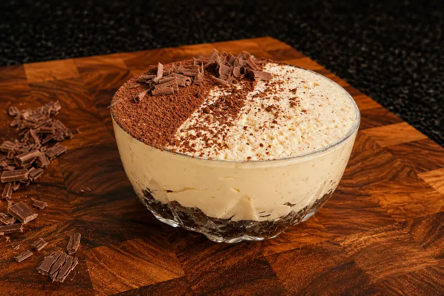 Coffee White Chocolate Mousse Cups